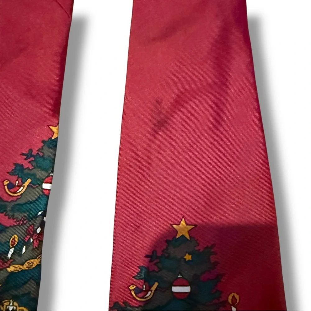 Kuppenheimer Red‎ Silk Christmas Tie Santa Tree Print Men’s Holiday Necktie
